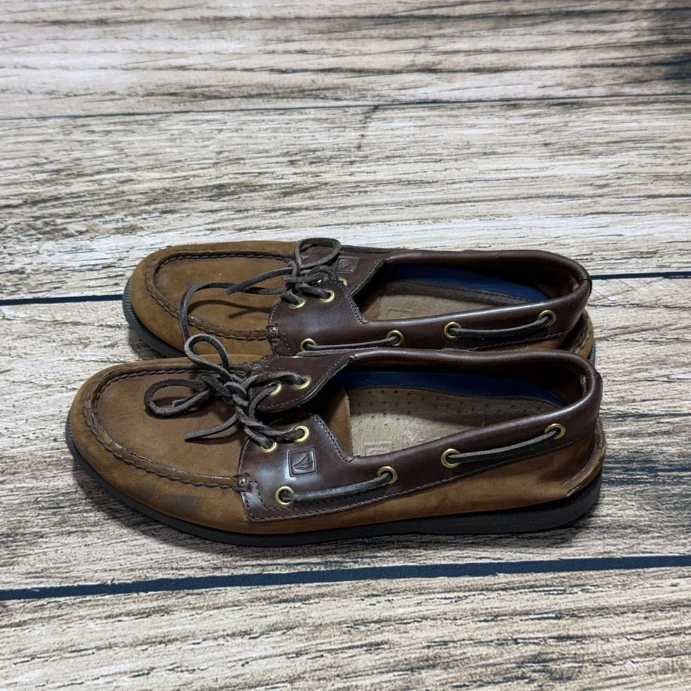 Sperry Boat Shoes Mens 8.5 Brown Buck Leather Suede 2 Eye 0195412
